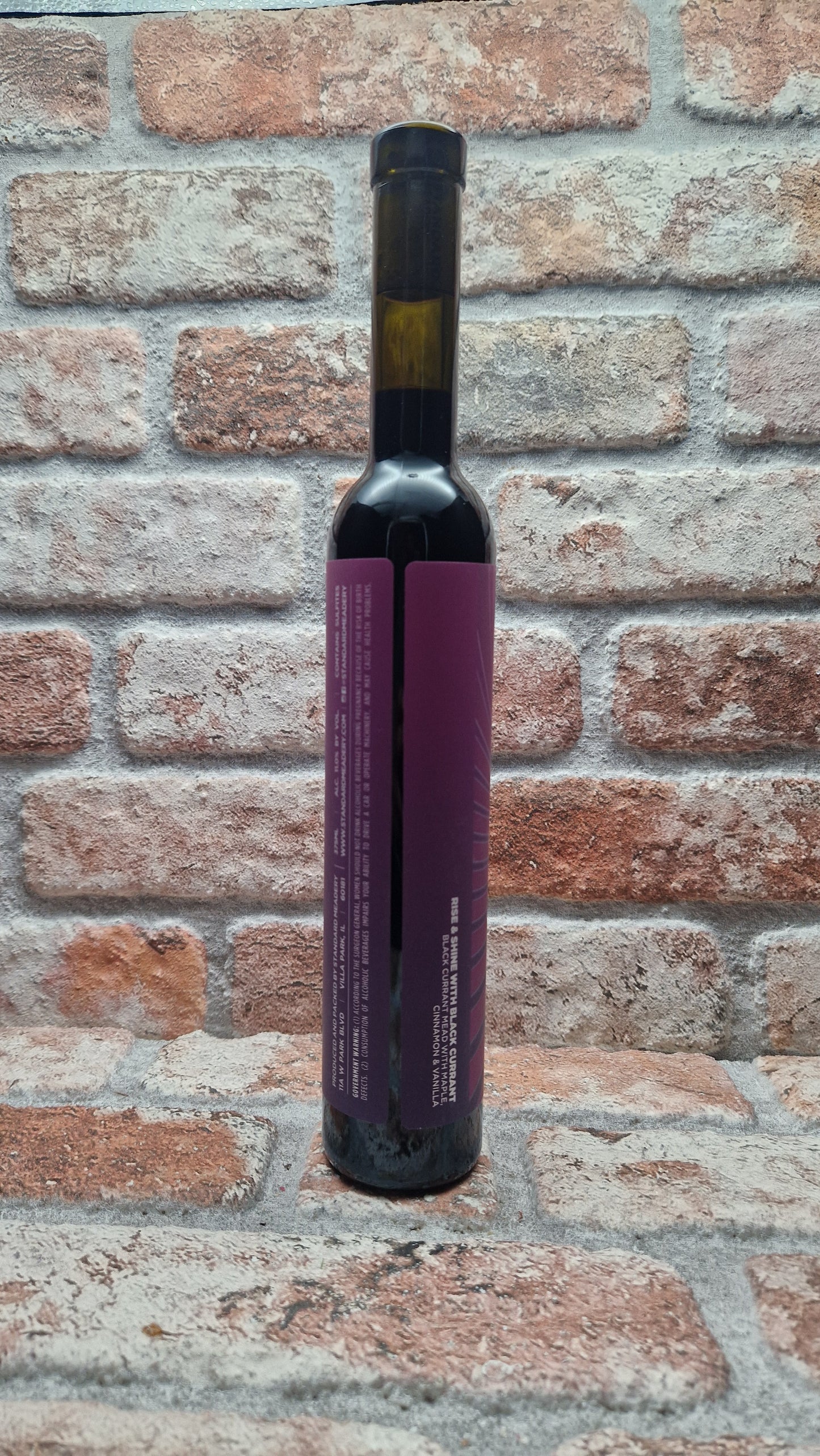 Standard Meadery Rise & Shine w/ Black Currant Medebier - 37.5 CL