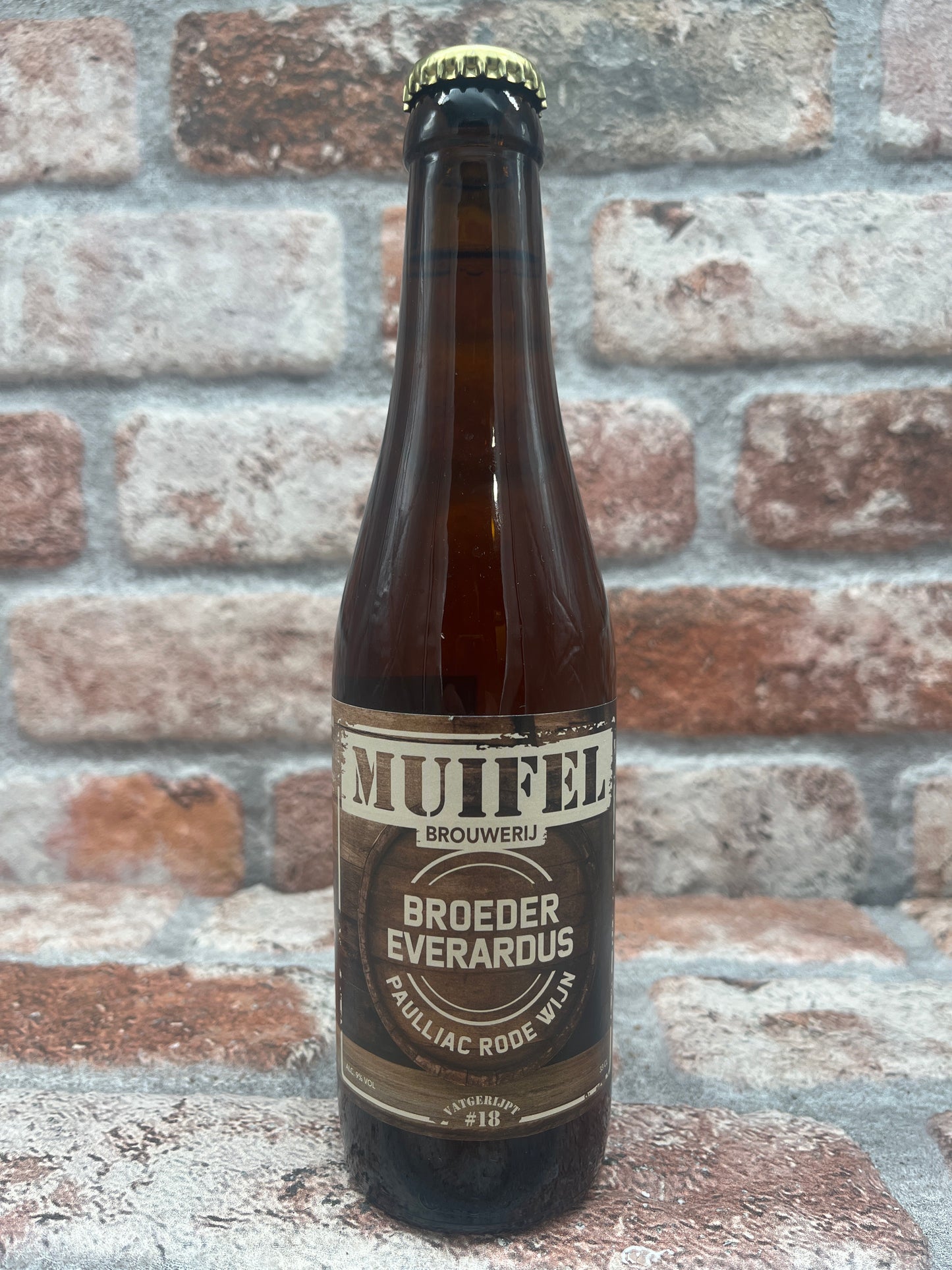 Muifel Brewery Barrel-Aged #18 Brother Everardus Paulliac Red Wine 2025 Tripel - 33 CL