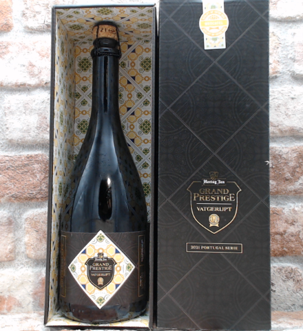 Hertog Jan Grand Prestige 2010 en 2017 incl houten kist 2010 Barleywine - 75 CL