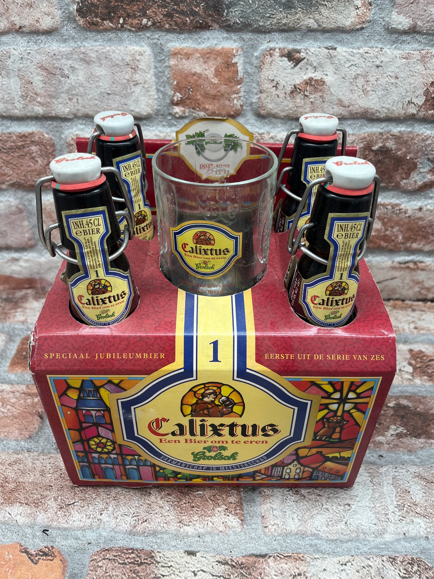 Grolsch Jubilee Beer Set 6 x 4 bottles plus 6 glasses in honor of 100 years of swing-top bottles 1997 - 44 CL