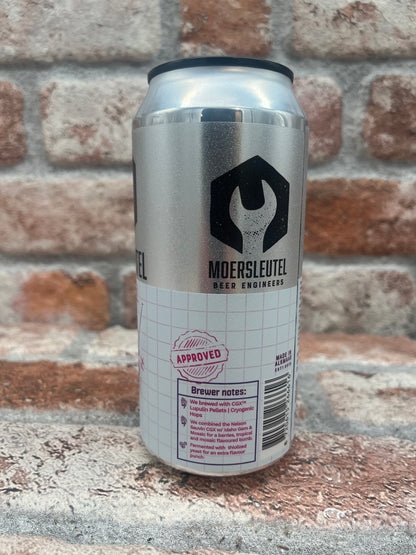 Moersleutel Blueprints: Headphones NEIPA - 44 CL