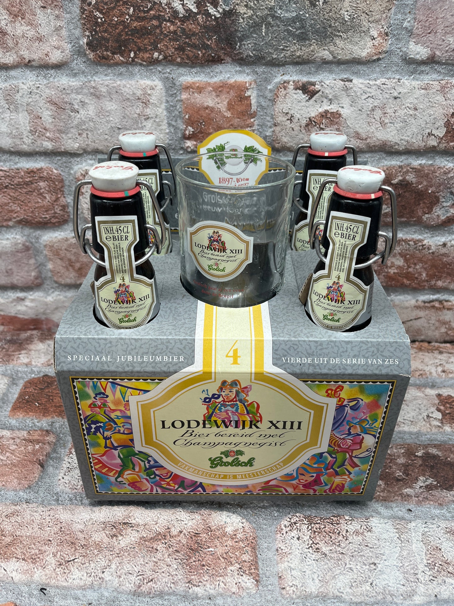 Grolsch Jubilee Beer Set 6 x 4 bottles plus 6 glasses in honor of 100 years of swing-top bottles 1997 - 44 CL