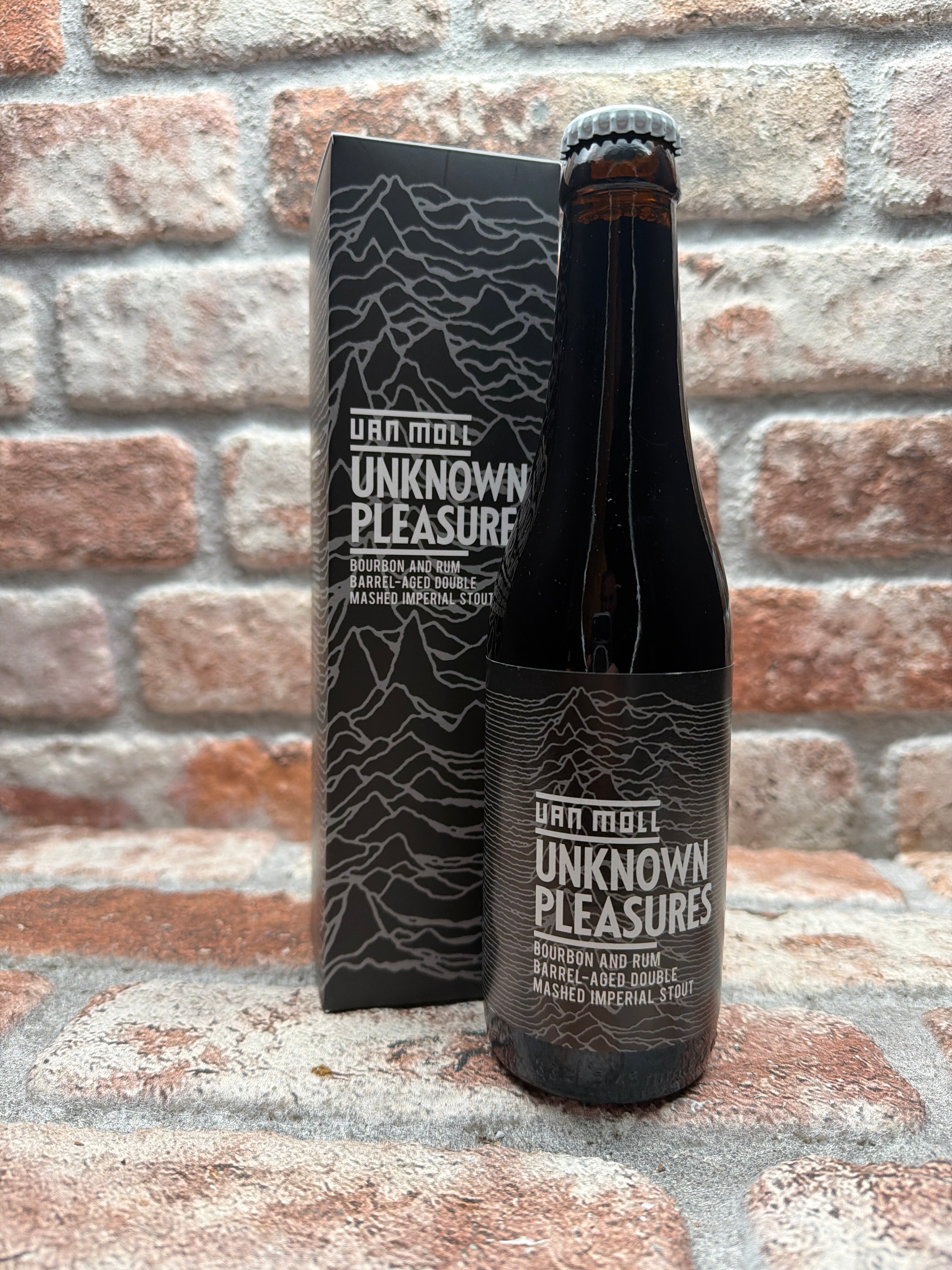 Van Moll Unknown Pleasures 2025 Stout beer - 33 CL – House Of Beers