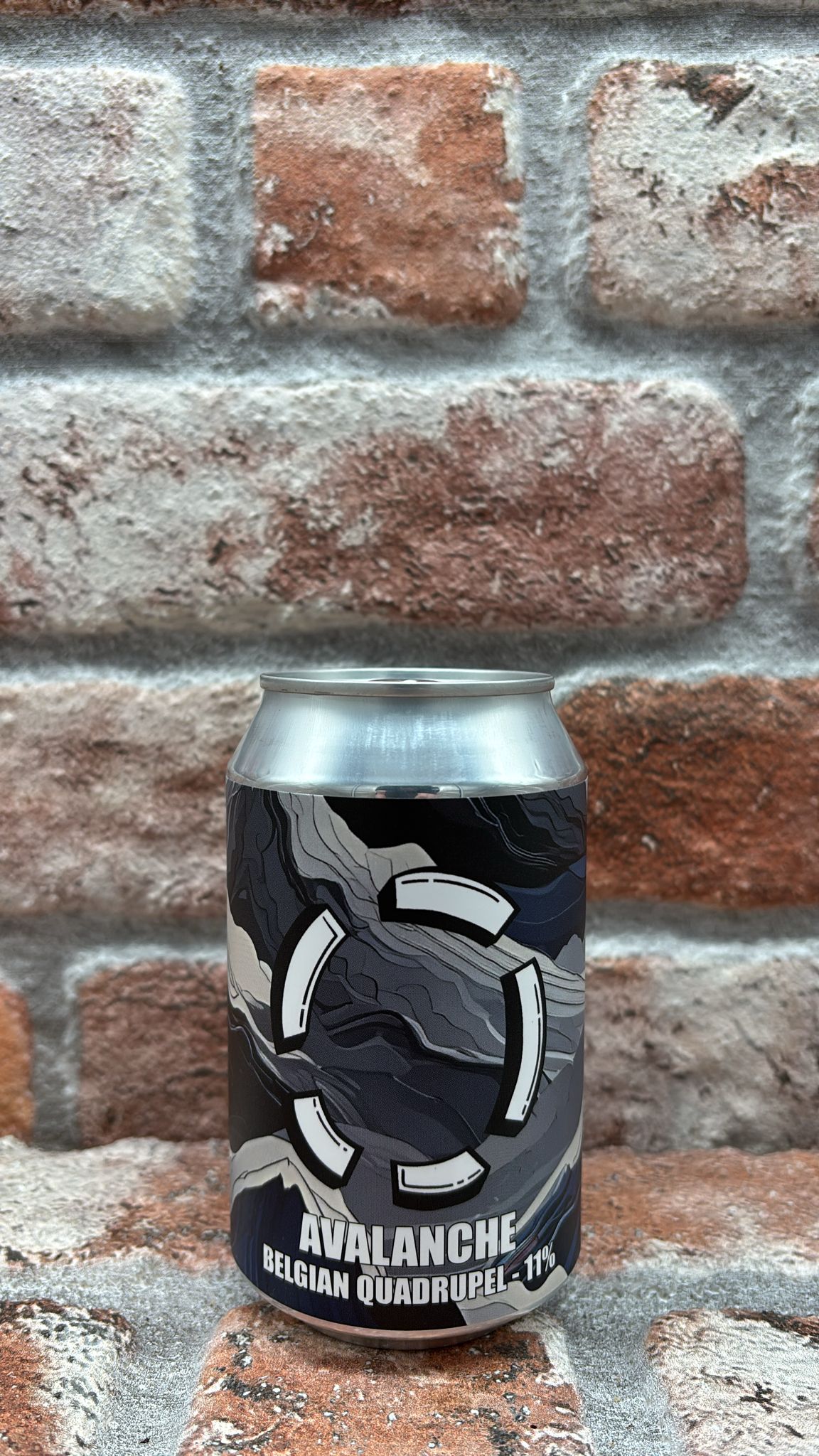 Brewery LOST - AVALANCHE Quadrupel - 33 CL