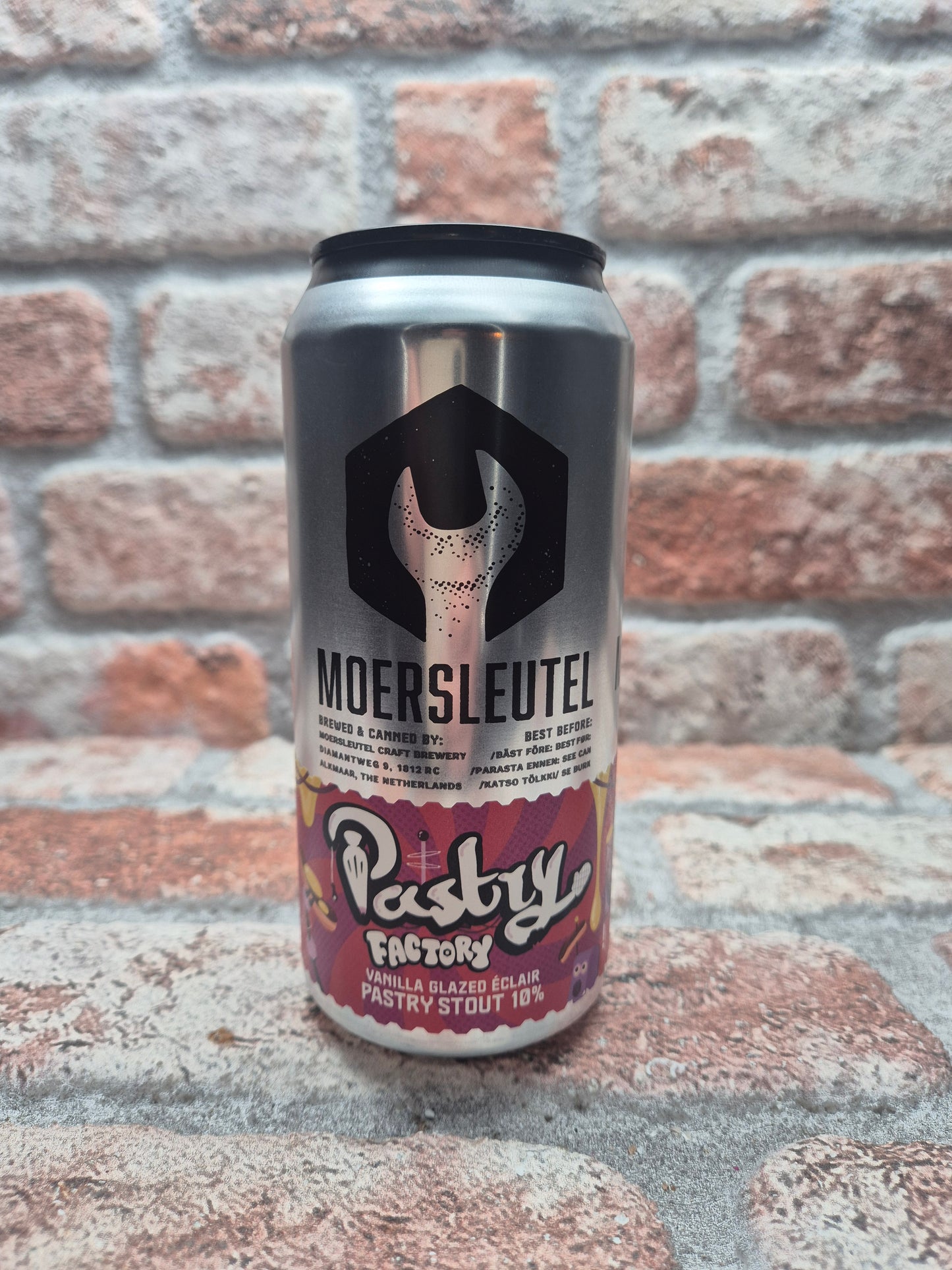 Moersleutel Pastry Factory: Vanilla Glazed Éclair Stout - 44 CL