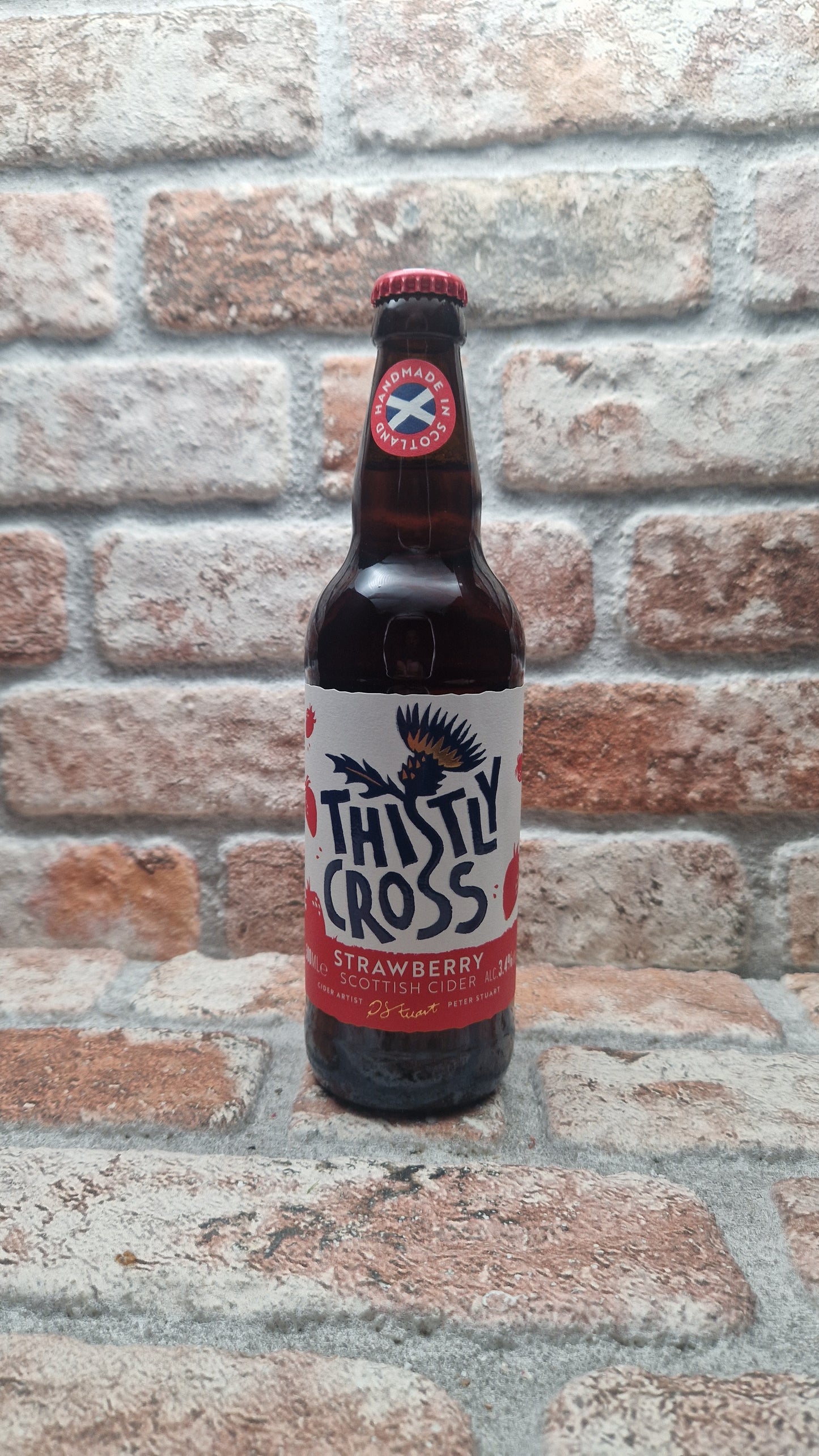 Thistly Cross Cider Strawberry Scottish Cider - 50 CL