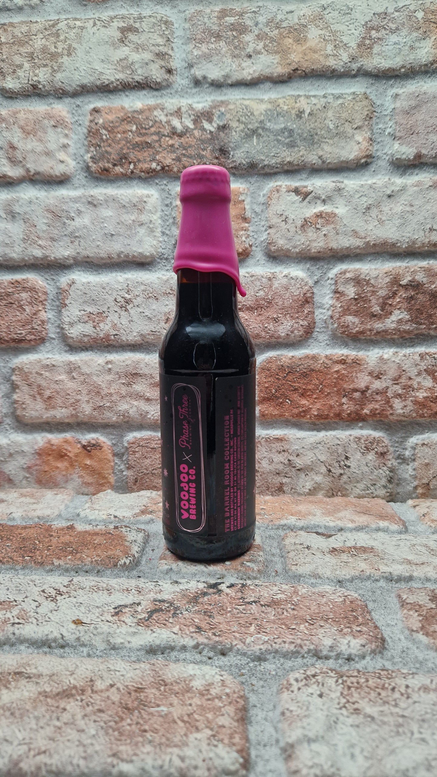 Voodoo Brewing Company V3 [Pink Wax] Stout - 35 CL